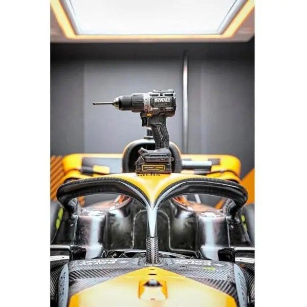 Дрель-шуруповёрт McLaren F1 TEAM LIMITED EDITION DeWALT DCD85ME2GT фото 6