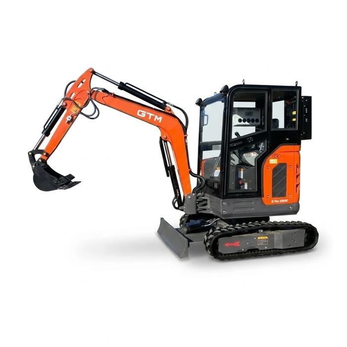 Мини-экскаватор GTM G-Tex 2500C 2500 кг/2.5м с кабиной фото 3