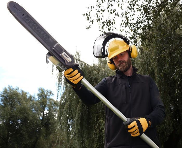 Висоторіз акумуляторний безщітковий з телескопічною штангою DeWALT, XR FLEXVOLT 54 В Li-lon, довжина шини 25 см, швидкість ланцюга 15.6 м/с, загальна довжина інструменту 270-350 см, без акумулятора і зарядного пристрою, вага 6.9 кг фото 11