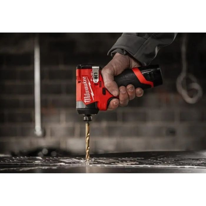 Акумуляторний ударний шуруповерт Milwaukee M12 FID2-202X 4933499462 фото 2
