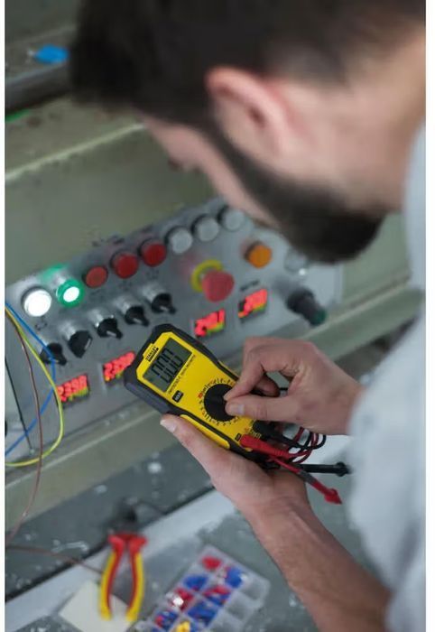 Мультиметр цифровой категории САТ III STANLEY FMHT82565-0 фото 3