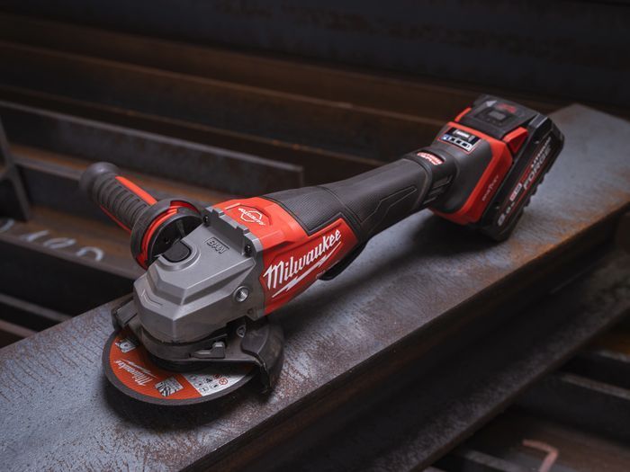 Аккумуляторная угловая шлифмашина Milwaukee M18 FHSAGO125VXPDB2-0X (4933493419) (без АКБ и ЗУ) фото 9