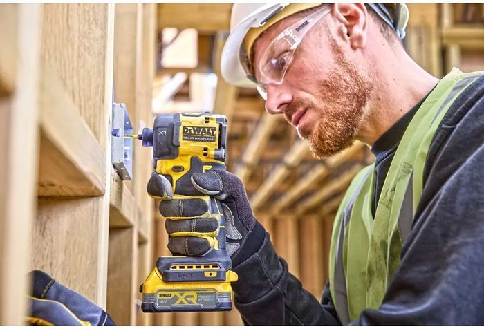 Шуруповёрт ударный гидравлический аккумуляторный бесщёточный DeWALT DCF870E2T фото 12