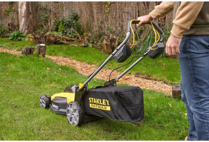 Газонокосилка самоходная аккумуляторная бесщёточная STANLEY FATMAX SFMCMWS251M+SFMCBL7M1 фото 7