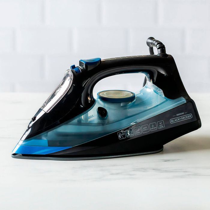 Утюг BLACK+DECKER BXIR2606E фото 3