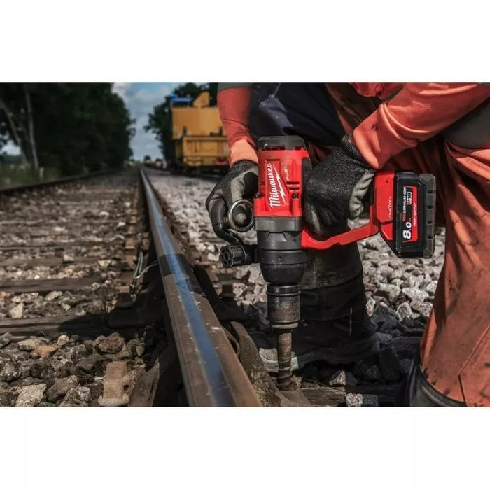 Аккумуляторный гайковерт Milwaukee M18 ONEFHIWF1-802X (4933499254) фото 4