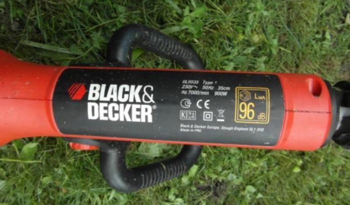 Тример електричний BLACK+DECKER GL9035 фото 4