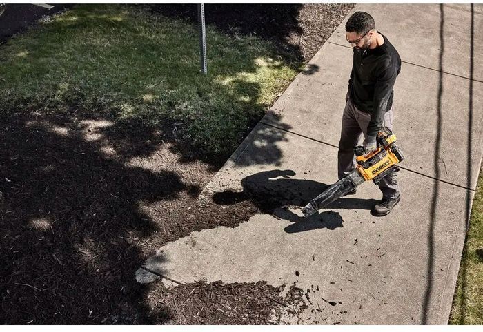 Повітродувка акумуляторна безщіткова DeWALT DCMBL777X1 фото 8