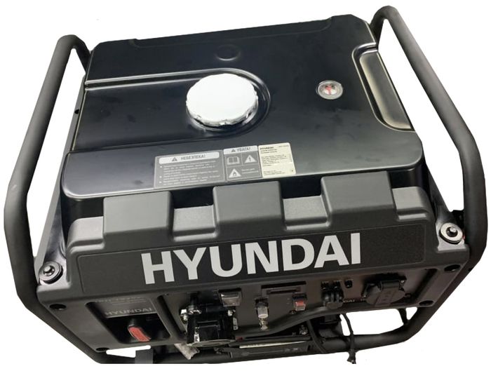 Инверторный генератор Hyundai HHY 7050Si фото 6