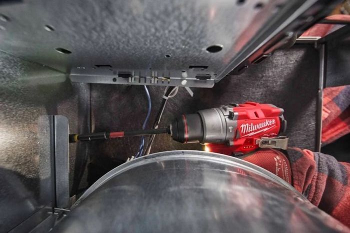 Акумуляторний шуруповерт Milwaukee M12 (FPD2-0) (4933479867) (без АКБ і ЗУ) фото 11