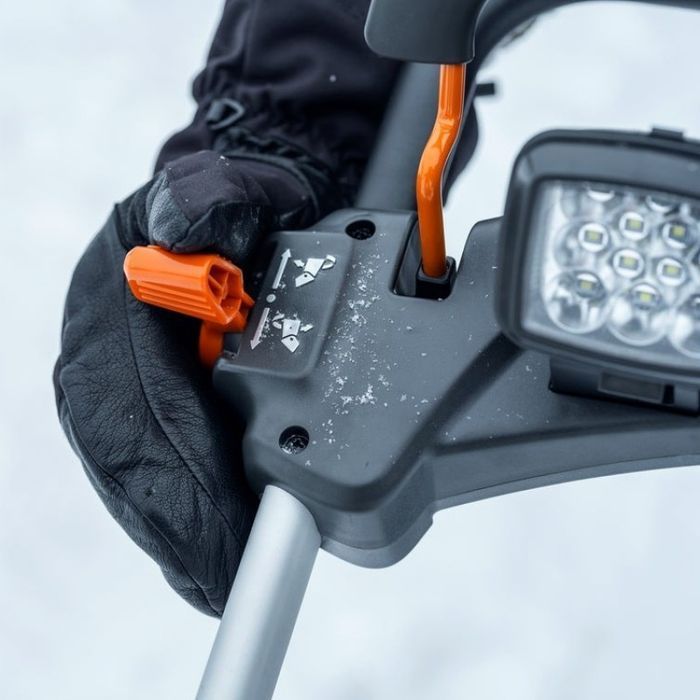 Снігоочисник Husqvarna ST 253i фото 4